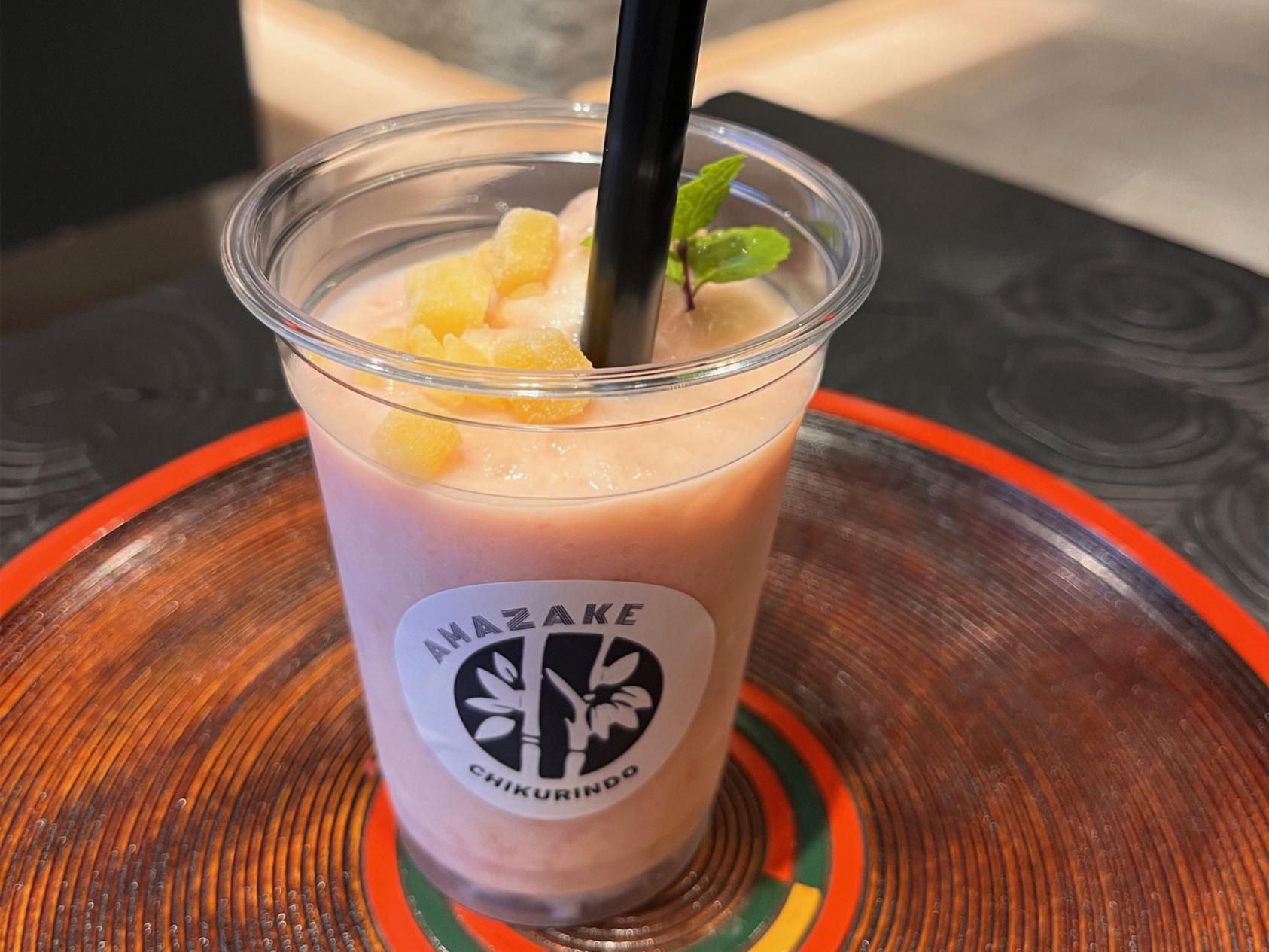 「竹林堂本舗」定番の甘酒まんじゅうと夏季限定の甘酒スムージー【富山市】-0