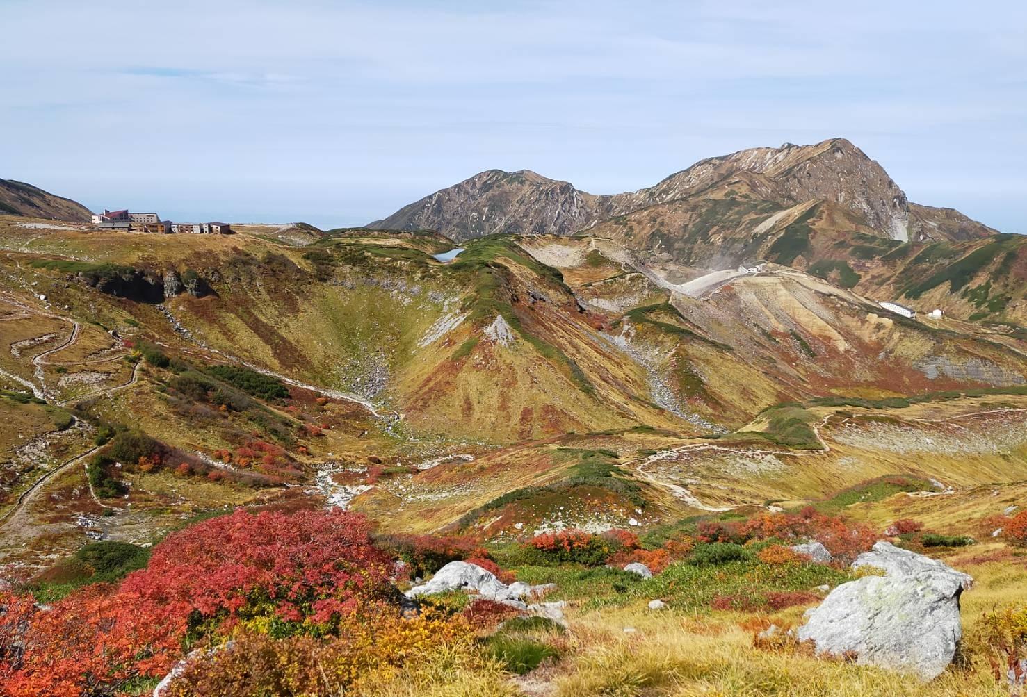 色鮮やか「立山室堂」