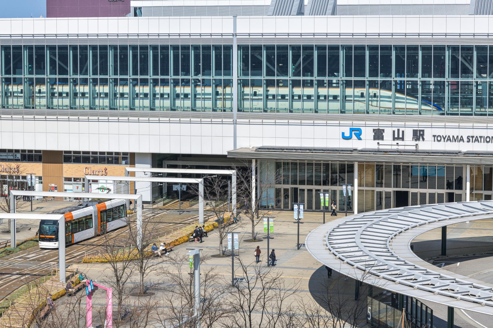 車なし！富山駅からスタートする1泊2日でめぐる富山満喫コース-1