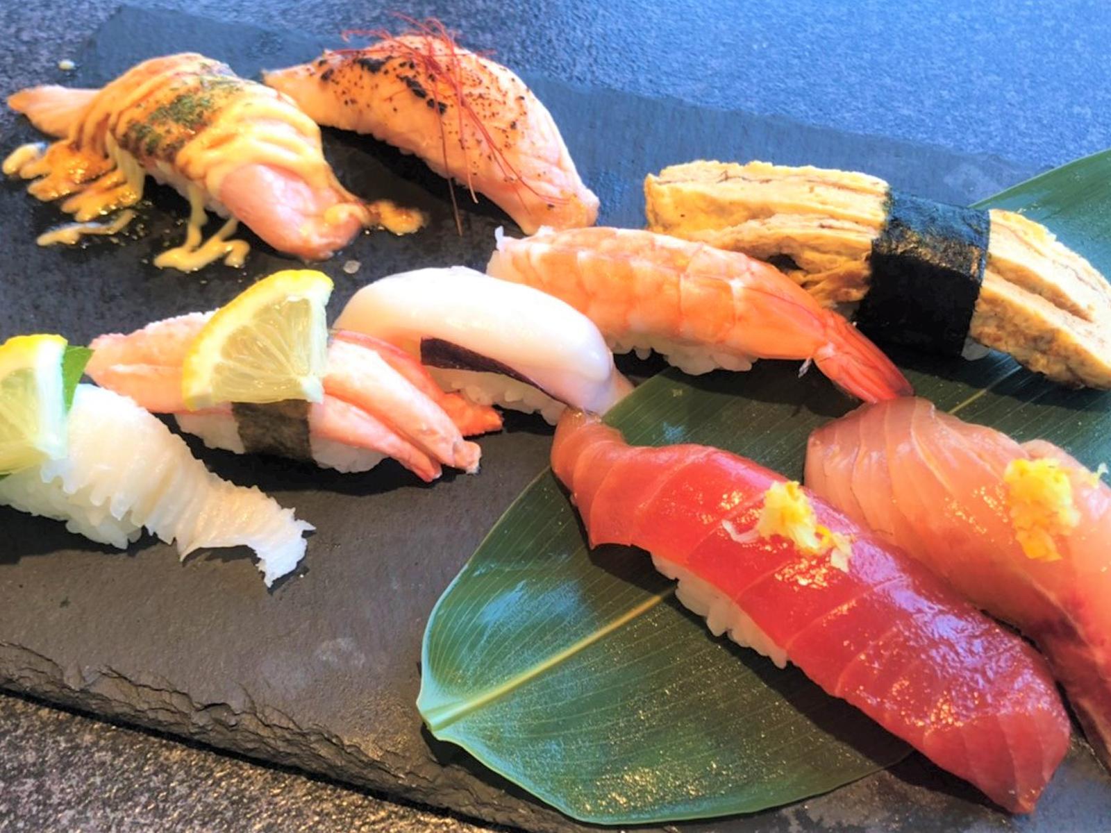 欲張りセット　1280円。